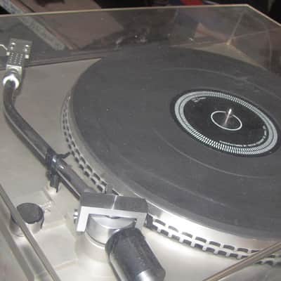 JVC   L-A55  1979-80 Automatic Direct-Drive Turntable W/ Ortofon Cartridge image 10