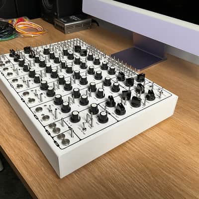 Immagine Soma Laboratory Pulsar-23 (SCREW VERSION) Organismic Drum Machine 2017 - Present - White - 5