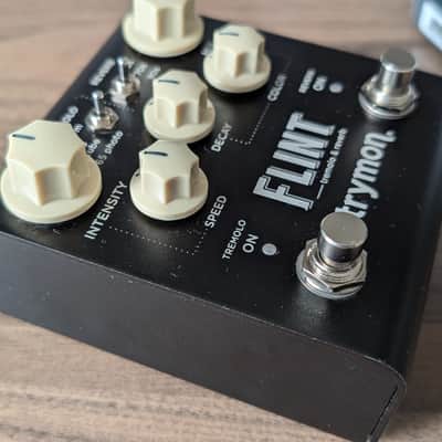 Strymon Flint Reverb and Tremolo V2 2022 - Present - Black image 5