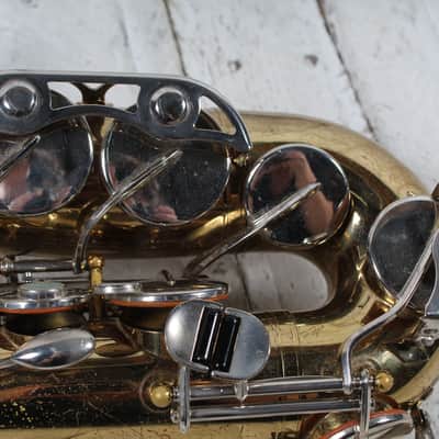 Selmer Bundy II Alto Saxophone Student Sax with Hardshell Case image 11