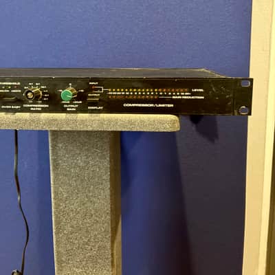 dbx 160X Compressor / Limiter 2000s - Black image 3