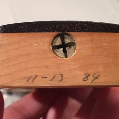 1984 Fender Japan Vintage Squier 62 Reissue Stratocaster Neck Rolled Edges image 4