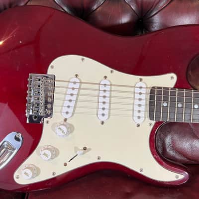 Aria STG Series Metallic Red image 3