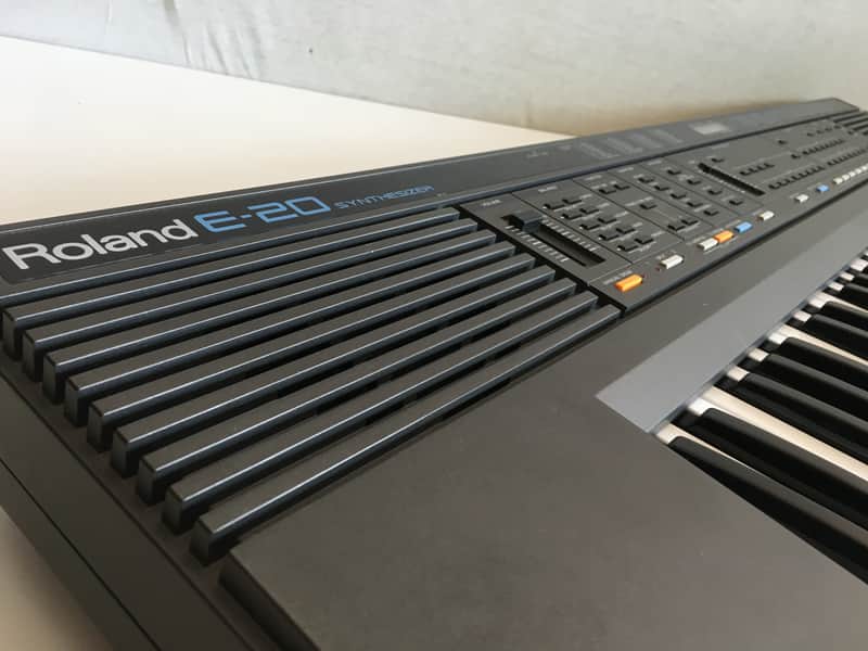 Roland E-20 E20 Intelligent Synthesizer image 1