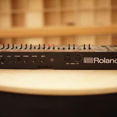 Roland JU-06 Boutique Series Digital Synthesizer Sound Module 2015 - Present - Black image 4