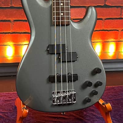 2001 Fender Deluxe Zone Electric Bass - Pewter -MIM - Rare image 2