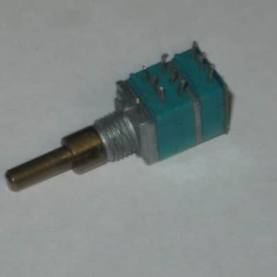 used (is fine & works) Boss MIDDLE / MID FREQ potentiometer [ upper part : 50 30C 04 5F / lower part: 10 4w 04 5F ] + nut and two piece knob (controls) taken off of MT-2 Metal Zone (pedal NOT included) 2000s / 2010 (teal rectangle shape, stacked) image 18