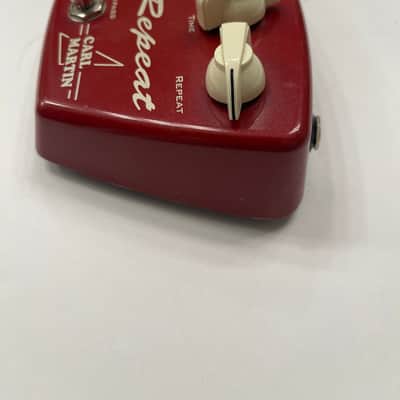 Carl Martin Red Repeat Digital Delay Echo Vintage Series Guitar Effect Pedal image 4