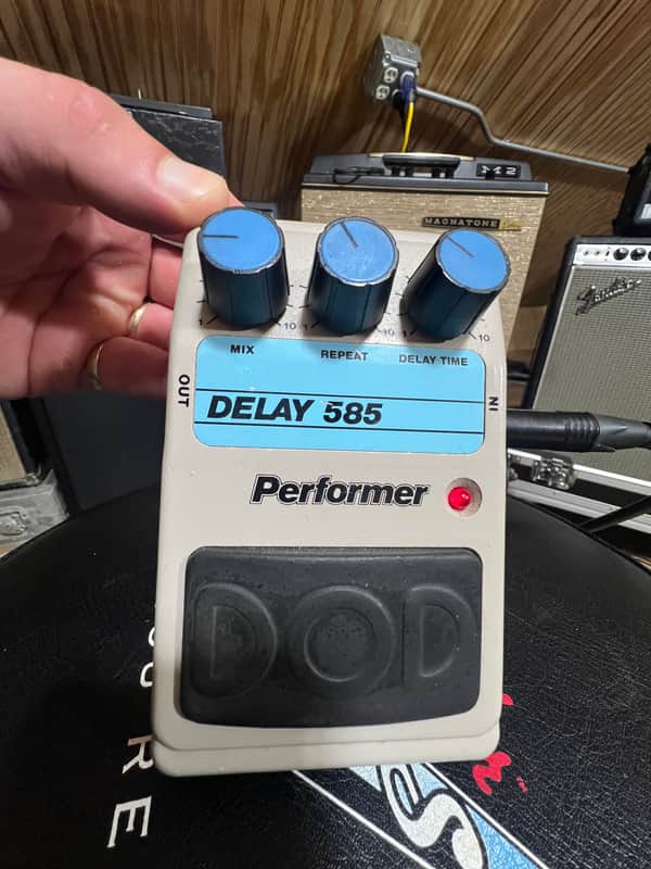 DOD Performer Delay 585 1980s - White image 1