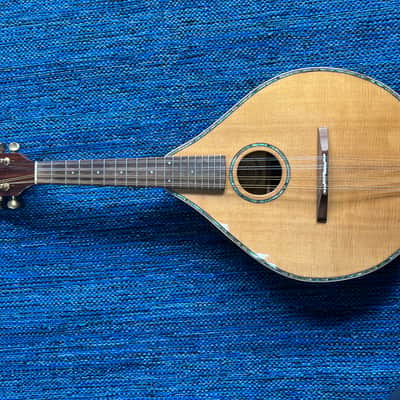 Ashbury Ashbury 'Style S' Deluxe Electro-acoustic Mandolin designed by Phil Davidson. Late 2010s - Solid spruce top, Rosewood back and sides. High gloss. image 5