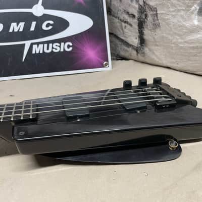 Kramer The Duke Headless 4-string Bass with Case Vintage Black image 13