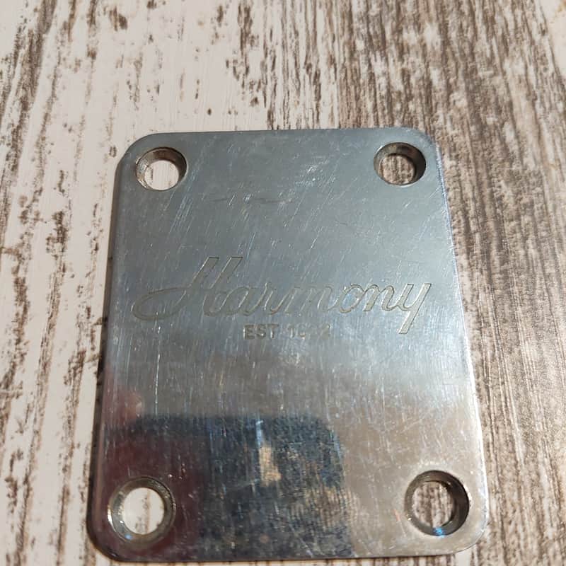 Harmony MIK 2000s Strat Bolt Plate image 1
