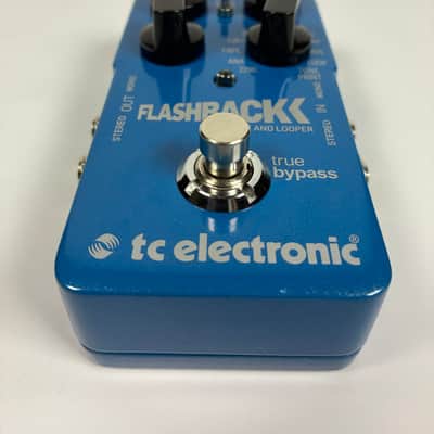 TC Electronic Flashback 2 Delay and Looper - Excellent Condition with Box image 3