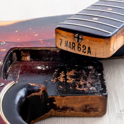 1962 Fender Jazz Bass Vintage Pre-CBS Slab Board, Sunburst w/ Case image 17