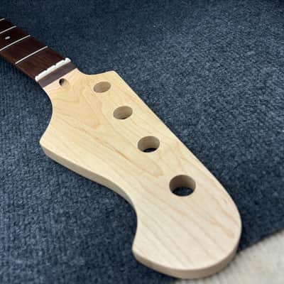 Electric bass guitar neck/T 20250205 (21frets  ) maple/Purple core wood image 11