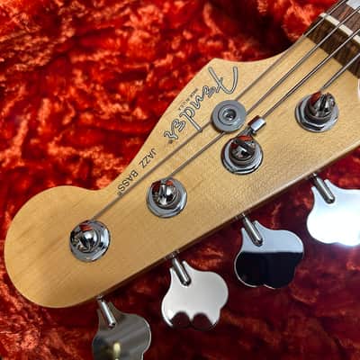 Fender Jazz Bass Select Series 2012 - Amber bust Flamed maple image 3