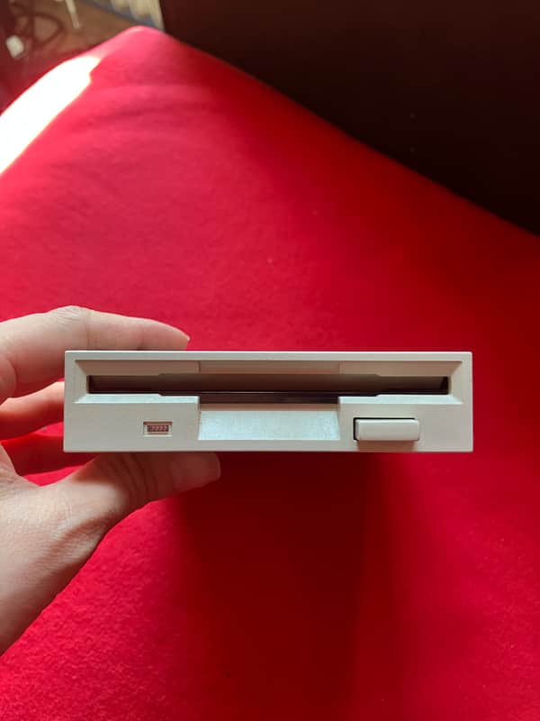 Original floppy disk drive for AKAI S200 image 1