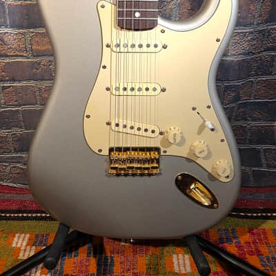 Fender 2024 Robert Cray Artist Series Signature Stratocaster Inca Silver w/ American Vintage '62 Reissue Pickguard image 5