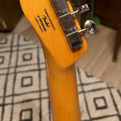 Squier Classic Vibe '60s Telecaster Custom 2019 - Present - 3-Color Sunburst image 5