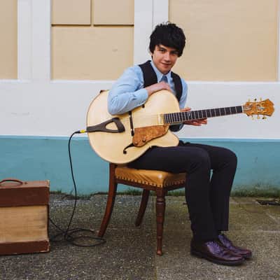 Immagine 2014 Wyatt Wilkie Strathcona Custom Archtop w/ Kent Armstrong + Calton Case - 21