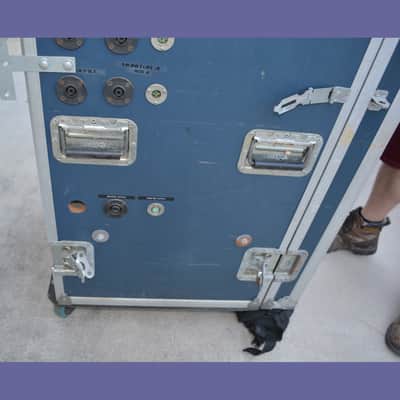 Cadence Physical Shock Resistant Mid-90s - Huge 26U Rack/Road Case image 16