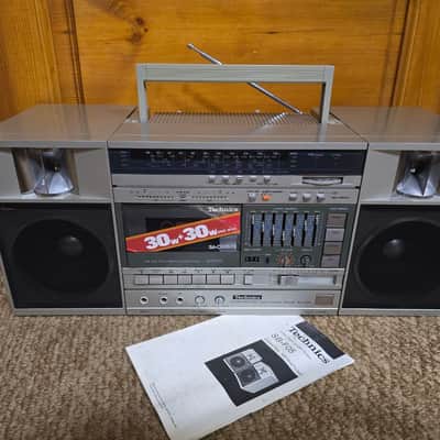 Vintage Sony Japan CF-2700D AM/FM Cassette-Corder Player Tape
