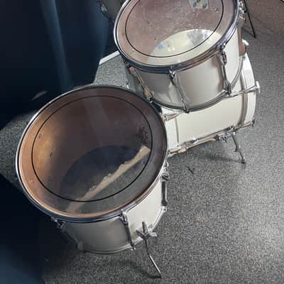 Yamaha recording custom 1981 24-13-14-18 shell set - White image 7