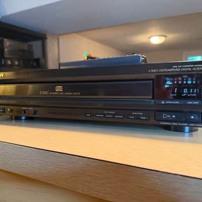 Sony CDP-C500 CD Player 5 Disc Carousel Changer Serviced With Remote Sounds Nice image 2