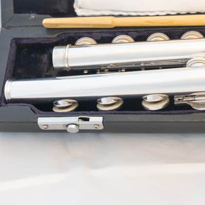 Gemeinhardt KG Special Professional Flute *All Solid Silver *Open-hole *B-Foot *Cleaned & Serviced image 7