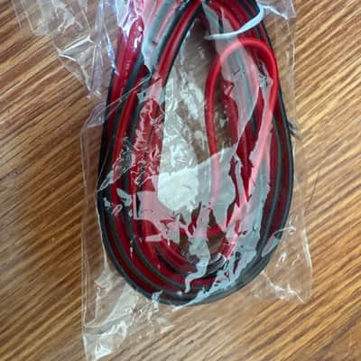 Yamaha HS4 Powered Studio Monitor Pair – Mint Condition + 2x 10ft TRS Cables image 4