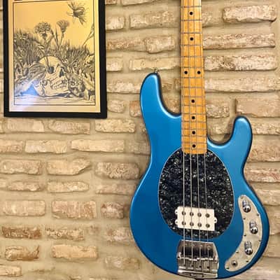 Ernie Ball Music Man Classic StingRay 4 with Maple Fretboard 2010 - 2020 - Diego Blue image 2