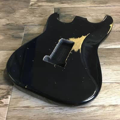 Made to Order - FRANCHIN Mercury guitar body Relic Aged Nitro Lacquer OVER METALLIC LEAF (Sunburst/ Black/ White/ Blue/ Green/ Yellow/ Red/ Pink/ Burgundy/ Purple/ Gold/ Silver/ Copper, etc.) Basswood Poplar Stratocaster-Strat-S-Style Made in Italy image 13