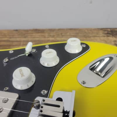 2026 Fender Limited Edition American Ultra II Stratocaster - Graffiti Yellow With OHSC image 17