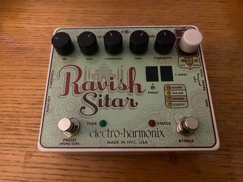Electro-Harmonix Ravish Sitar Sitar Emulator 2011 - Present - Green / Red image 1