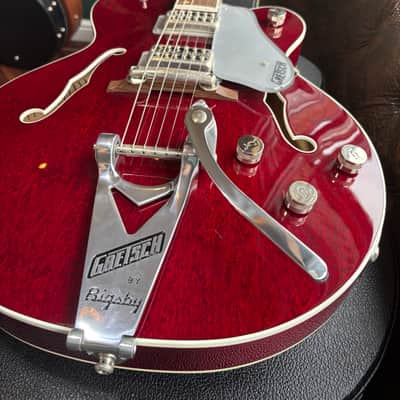 Gretsch G6119T Players Edition Tennessee Rose with String-Thru Bigsby 2016 - 2020 - Dark Cherry Stain image 2