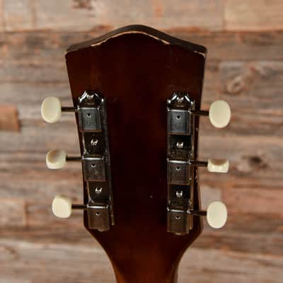 Silvertone 57-619 Sunburst 1960s image 11