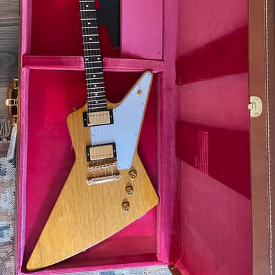 Gibson Custom Shop '58 Korina Explorer Reissue 2021 - Present - Natural with Black Pickguard image 2