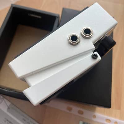 Boss TE-2 Tera Echo 2013 - Present - White image 3