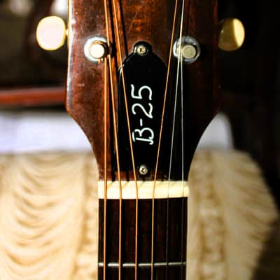1970's Gibson B-25- Sunburst SN 957464 image 4