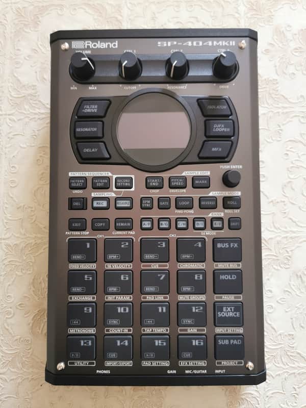Roland SP-404MkII 2021 - Present - Gray image 1