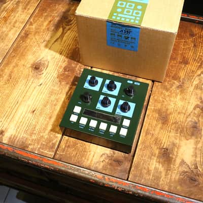 OTO Machines BIM 12-Bit Delay 2014 - Present - Black / Blue image 2