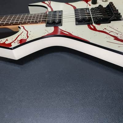 B.C. Rich Joey Jordison Signature Warlock Murderdolls - White Blood Splatter image 16