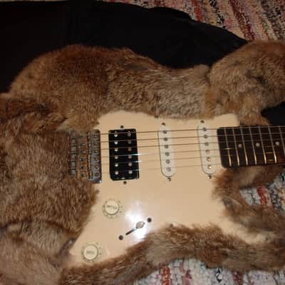 Yamaha Pacifica Fur image 1