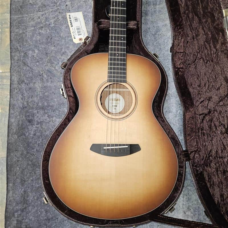 Breedlove Roots Spruce and Mahogany Concert 6-String Acoustic-Electric Guitar (Satin Edge...