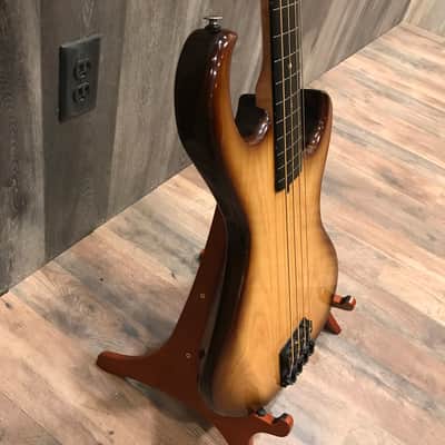 Rick Turner Renaissance Electroline 1 Fretless Bass 1996 Sunburst image 8
