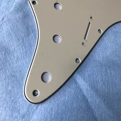 New 3 Ply Vintage Yellow  11 Hole Modern-Style Strat s/s/s Fits Fender Guitar Pickguard image 5
