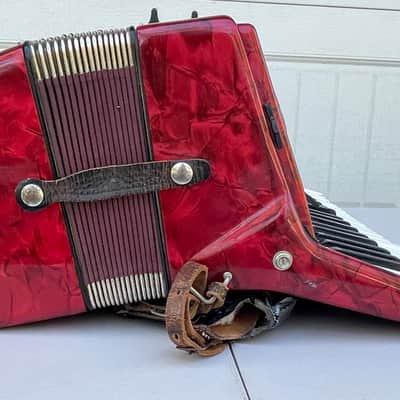 Rare Weltmeister Stella Accordion 11 Treble, 5 Bass image 3