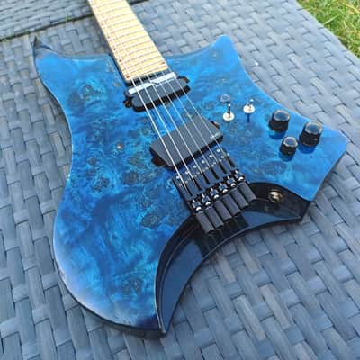 Maan-Guitars headless guitar Atlantis image 1