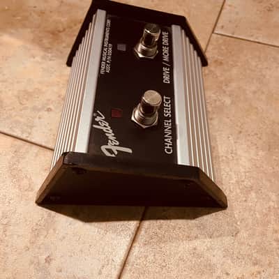 Fender Hot Rod DeVille 212 3-Channel 60-Watt 2x12" Guitar Combo 1996 - 2001 - Black image 16