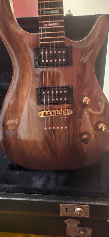Carvin CT6